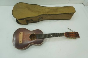 Vintage Small Guitar. Unknown