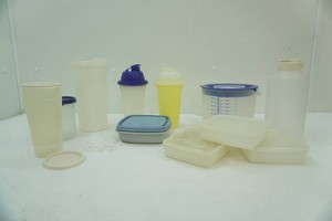 Tupperware and other food storage containers with lids