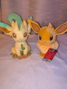 Pokmon Leafeon and Eevee 8 plush