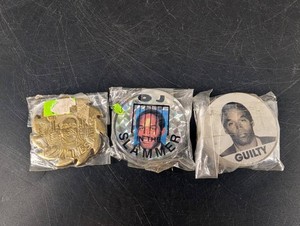 OJ Simpson Pinback Button Lot (5)