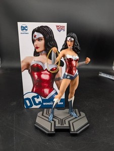 DC Collectibles Wonder Woman 75 Statue