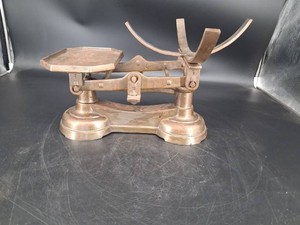 Antique Cast Metal Balance Scale With Brass Finish