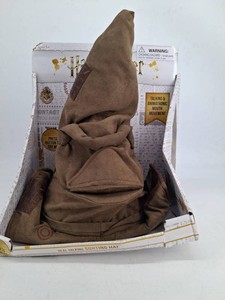 Harry Potter Talking Animatronic Sorting Hat 17-Inch Plush