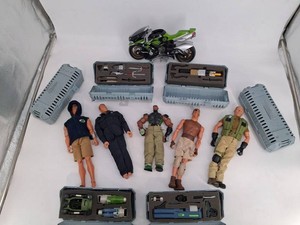 Vintage Action Figures, Motorcycle & Accessories Mixed Lot - 5 Figures