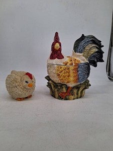 Jay Import Chicken Cookie Jar & Chick Figurine Mixed Lot