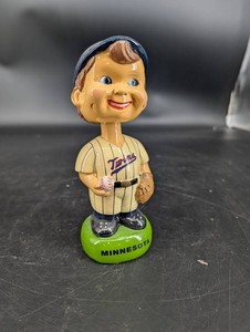 Minnesota Twins Baseball Player Bobblehead Figurine