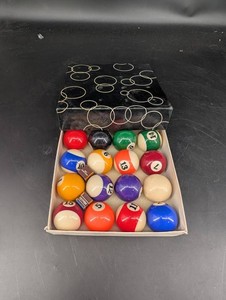 Vintage 16-Piece Billiard Ball Set With Storage Box