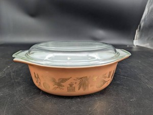Vintage Pyrex Early American Covered Casserole 12 Qt