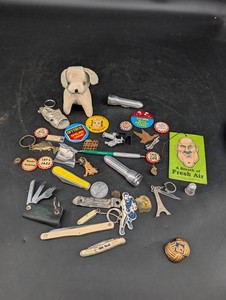 Vintage Mixed Lot of Promotional Pins, Keychains & Collectibles