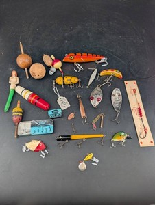 Vintage Fishing Tackle Mixed Lot - Paul Bunyan, Ideal & E. E. DePpe
