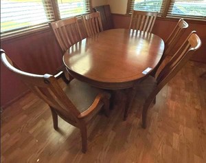 Traditional Oval Wood Dining Table Set w 6 Chairs & 2 Leaves