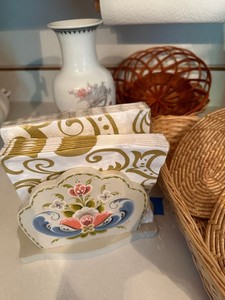 Lot of Assorted Wicker Baskets Vase Napkin Holder & Coasters