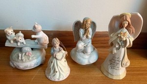 Lot of Porcelain Angel Figurines & Kitten Music Box Shelf Decor