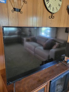 Westinghouse Roku TV DVD VHS Player Speakers Home Entertainment Lot