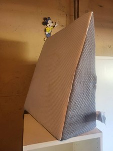 Foam Bed Wedge Pillow Zippered Quilted Cover Off White Gray
