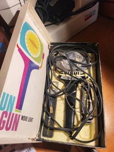 Vintage Sylvania Sun Gun Movie Light in Original Box with Bracket