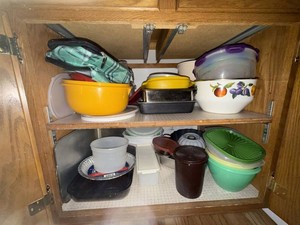 Tupperware Farberware Mixed Kitchen Storage & Bakeware Lot