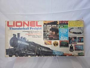 Lionel Thunderball Electric Train Set-Missing tracks