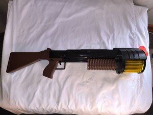 2006 ERTL Rapid fire Dart Gun