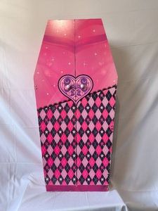 Monster High Vampire Villa Coffin Wooden Dollhouse-with accessories