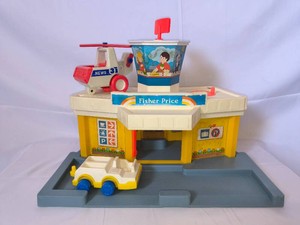 Vintage Fisher-Price Little People play family Jetport Airport