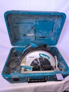 Makita 5007 MG circular saw.-untested