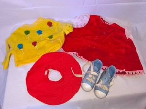 Vintage Cricket Doll Clothesshoes