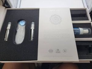 Juvinesse Avologi Electro Stimulation Facial Device Kit - Incomplete (Missing 2)