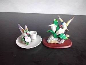 Lot of 2 Porcelain Hummingbird Figurines - Giftco Candle Holder  Calla Lily Bird on Base