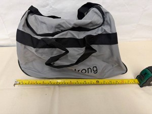 5x Duffle Bags