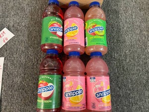 6x 32oz Snapple-Variety (See Photos)