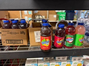 13x 32oz Snapple-Variety of Flavors