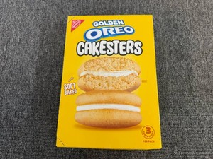 8x 3 Snack Cakes Golden Oreo Cakesters