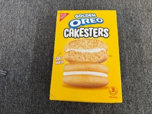 8x 3 Snack Cakes Golden Oreo Cakesters