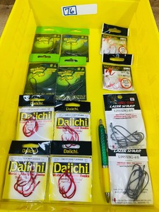 NEW  12 pkg HOOK LOT