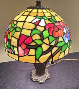 stained glass style floral lamp