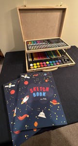 kids art set with sketchbooks