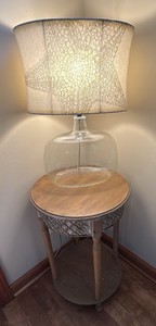 occasional round table and starfish decorative lamp