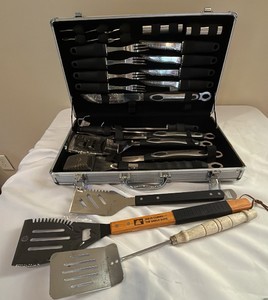 barbecuing tools