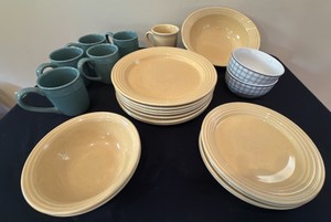 Oneida Culinaria stoneware