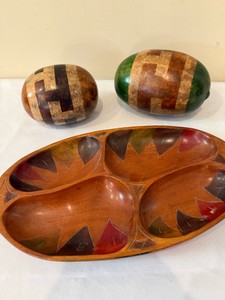 Hand painted and carved serving tray plus 2 dried gourds that work as shakers