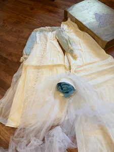 1970s Style Wedding Dress