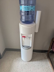 Primo Top-Load Water Dispenser With Bottle