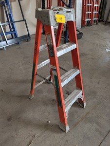 Industrial Step Ladder