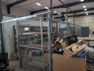 Industrial Chain-Link Fence Enclosure 32 X 41