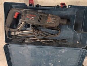 Bosch Bulldog Xtreme Rotary Hammer 11255VSR With Case