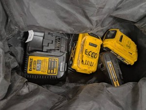 DeWalt 20V MAX Battery & Charger Lot