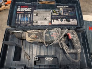 Bosch Bulldog Xtreme Sds-plus Rotary Hammer Drill 11255VSR