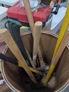 Mixed Lot Heavy-Duty Hammers, Sledgehammers & Mauls