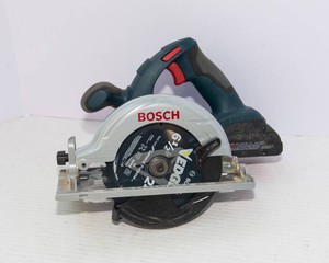Bosch CCS180 18V Cordless Circular Saw with Battery